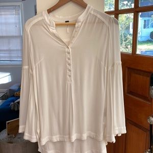 XS Free People bell sleeve blouse- worn once